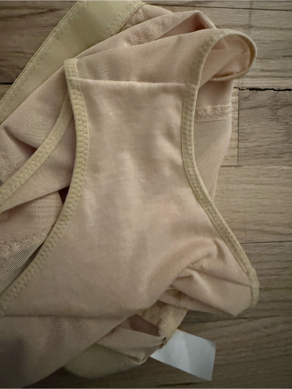 NWOT Tummy Shaping Briefs in Mesh Nude, Sz S. Tummy Control/Rear Lifting - Picture 6 of 6
